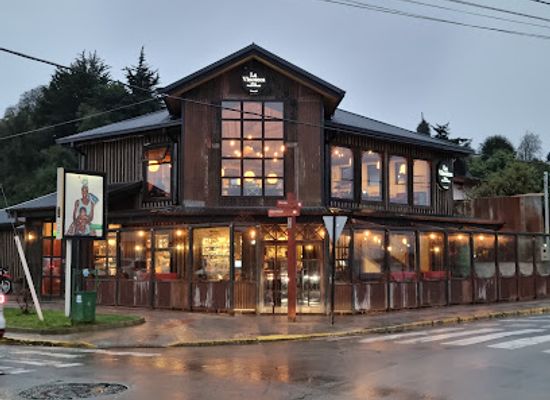 chile/puerto-varas/restaurant/la-vinoteca-puerto-varas-restaurant-y-tienda-de-vinos