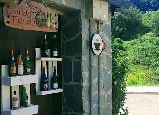 spain/san-sebastian/restaurant/petritegi-sagardotegia-bodega