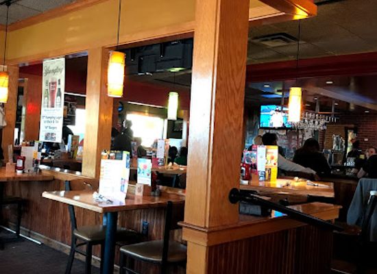 west-virginia/huntington/restaurant/applebee-s-grill-bar