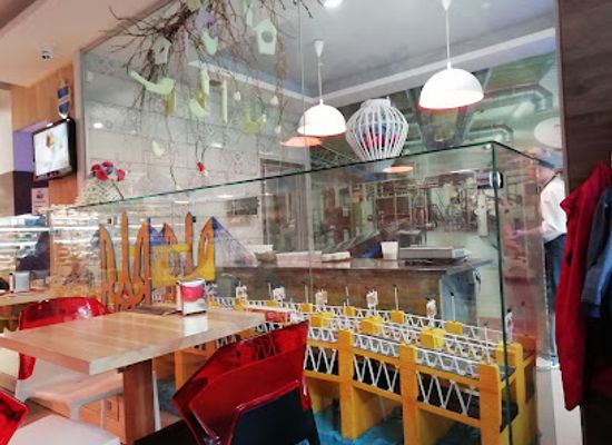 ukraine/kremenchuk/restaurant/lukas-land