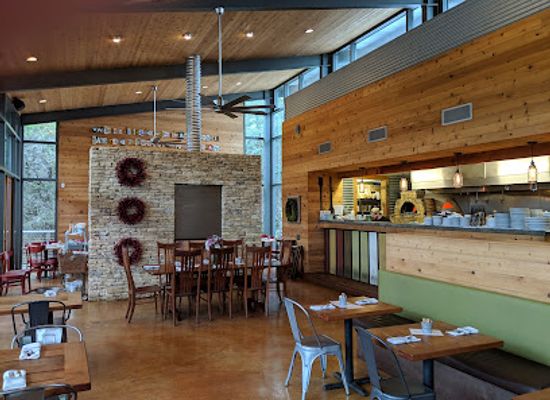 texas/hill-country/restaurant/the-leaning-pear