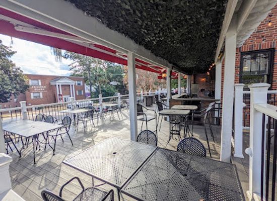 florida/tallahassee/restaurant/brick-house-restaurant-bar