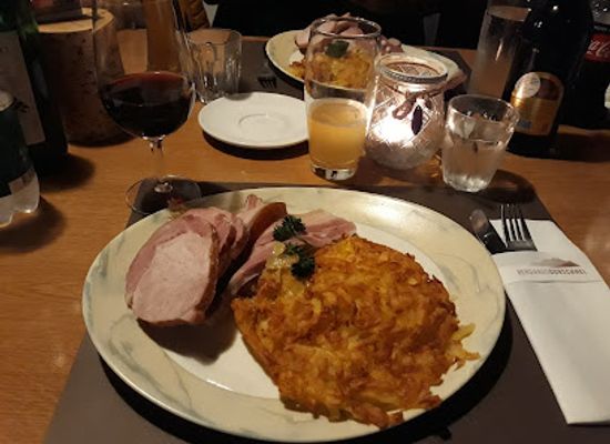 switzerland/lucerne/pilatus/restaurant/berghaus-dorschnei