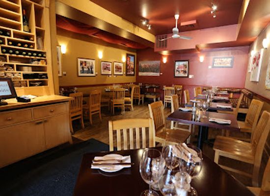 canada/ottawa/restaurant/petit-bill-s-bistro