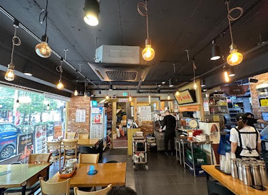 south-korea/seoul/hongdae/restaurant/myth-jokbal-hongdae