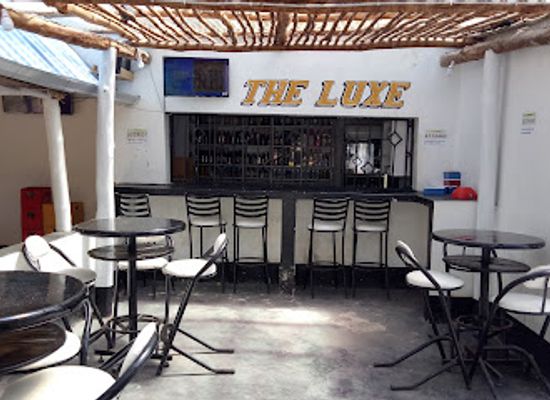 kenya/lamu/restaurant/the-luxe-lounge-bar-and-restaurant