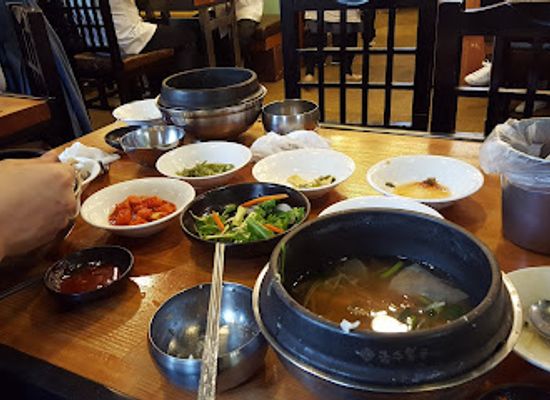 south-korea/busan/haeundae/restaurant/geumsubokguk-haeundae-head-store