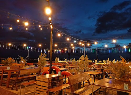laos/vientiane/sisattanak/restaurant/labieng-restaurant