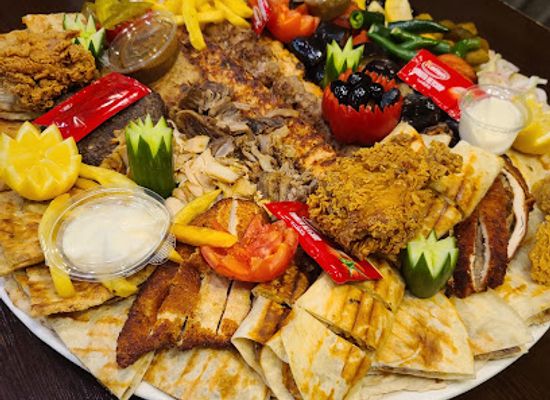 iraq/karbala/restaurant/rihanna-restaurant