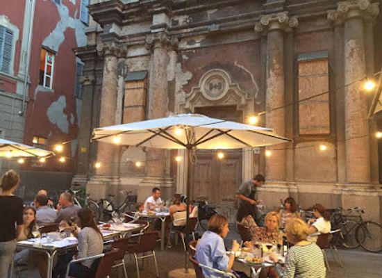 italy/parma/restaurant/croce-di-malta
