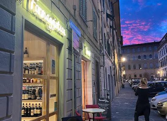 italy/chianti/restaurant/formaggioteca-terroir
