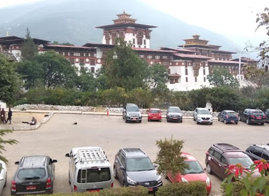 bhutan/punakha-valley/restaurant/babee-restaurent