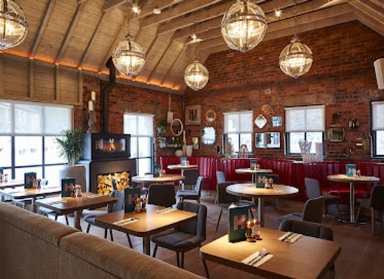united-kingdom/renfrewshire/restaurant/the-coach-house