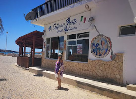 cabo-verde/praia-do-curral-velho/restaurant/caffe-del-porto