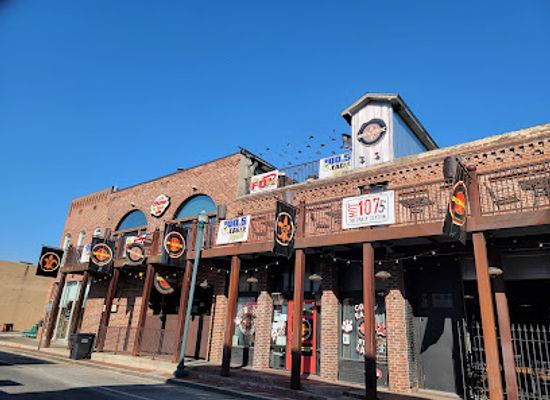 arkansas/jonesboro/restaurant/brickhouse-bar-grill