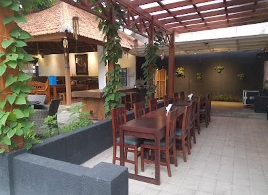 indonesia/surabaya/wonokromo/restaurant/cafe-omah-sae