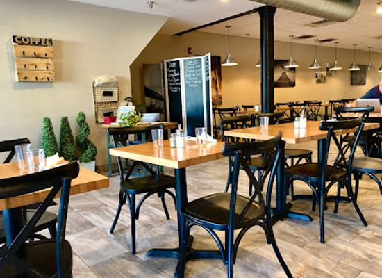massachusetts/worcester/restaurant/altea-s-eatery