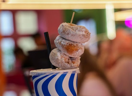 iceland/selfoss/restaurant/groovis-ice-cream-donuts