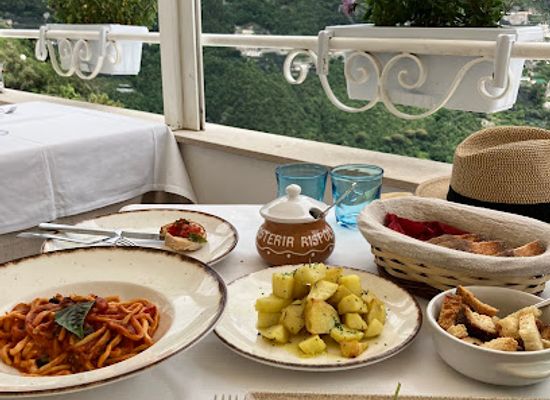 italy/amalfi/restaurant/trattoria-da-rispoli