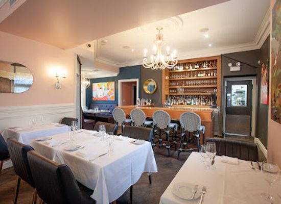 canada/northern-ontario/restaurant/quatrefoil