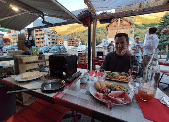 france/les-deux-alpes/restaurant/le-rustique