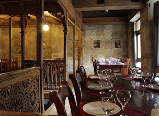 georgia/tbilisi/old-tbilisi/restaurant/dzveli-sakhli