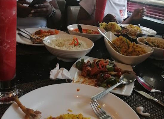 zambia/lusaka/rhodes-park/restaurant/hot-wok