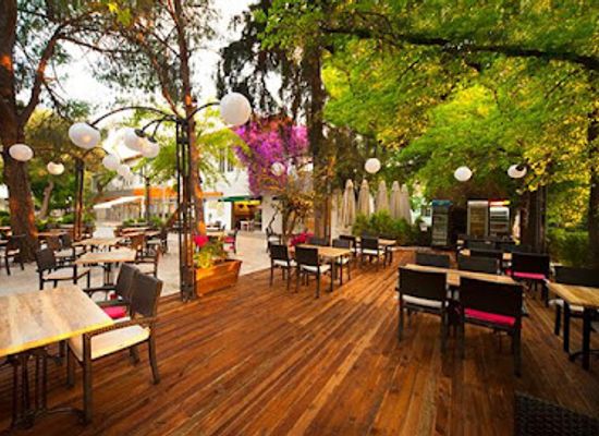 turkiye/lycian-way/restaurant/limonh2o-cafe-bistro