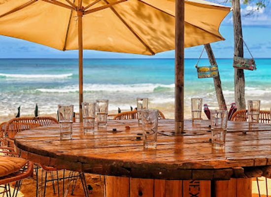 barbados/christ-church/restaurant/la-cabane