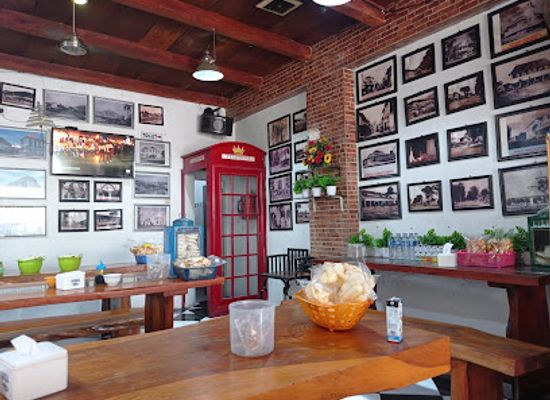 indonesia/semarang/old-town-semarang/restaurant/soto-seger-old-city-semarang