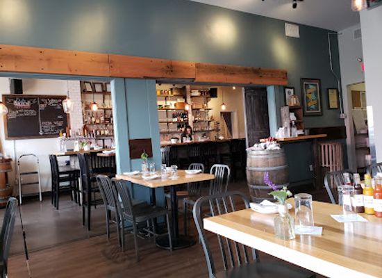 canada/niagara-peninsula/restaurant/tide-and-vine-oyster-house