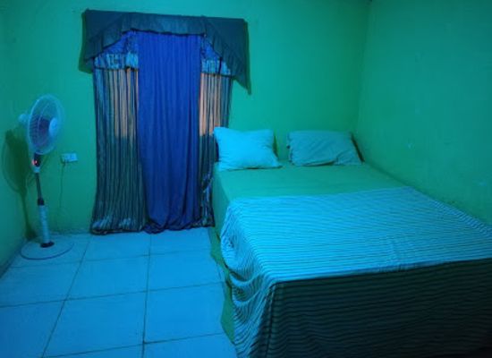 liberia/buchanan/restaurant/confifdant-night-club-guest-house-restaurant