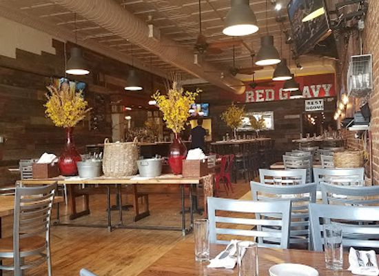 colorado/colorado-springs/restaurant/red-gravy