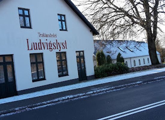 denmark/himmelbjerget/restaurant/traktorstedet-ludvigslyst