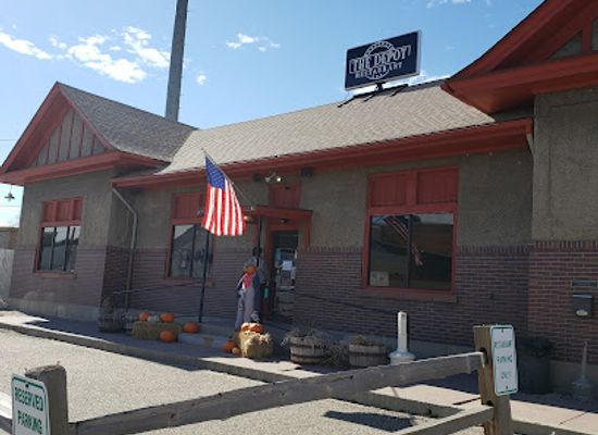 wyoming/niobrara-county/restaurant/the-depot-restaurant