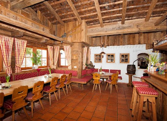 austria/pongau/restaurant/grunegg-alm-hochkonig-edelbrennerei