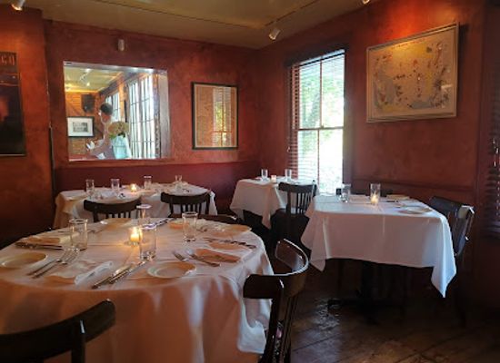 new-york/hunter-mountain/restaurant/red-onion