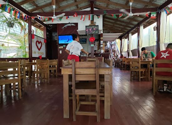 honduras/roatan/restaurant/bay-side-restaurant