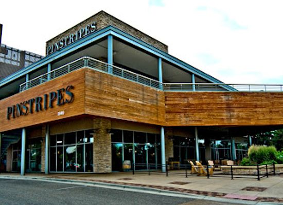 minnesota/minnesota-river-valley/restaurant/pinstripes