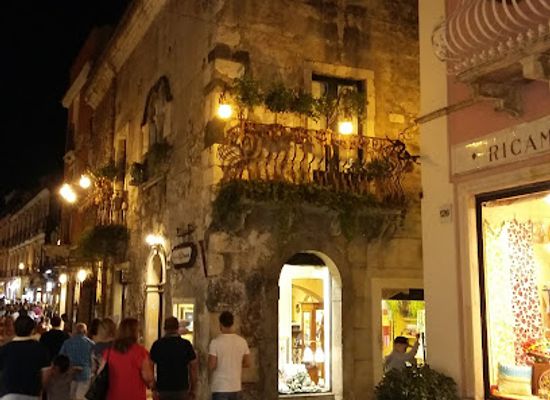 italy/taormina/restaurant/la-cucina-di-riccobono