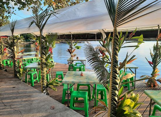 french-polynesia/huahine/restaurant/roulotte-snack-tamaa-maitai