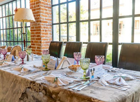 romania/ilfov/restaurant/ambery-home