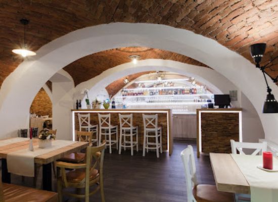 romania/satu-mare/restaurant/the-dome