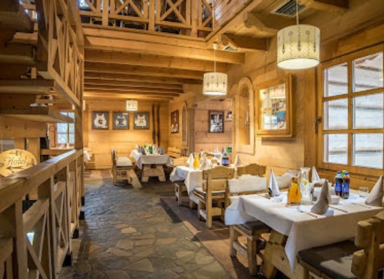 slovakia/high-tatras-national-park/restaurant/nosalowy-dwor