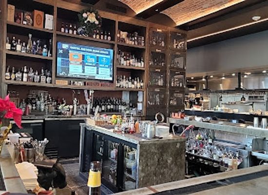 texas/college-station/restaurant/porters-dining-bar