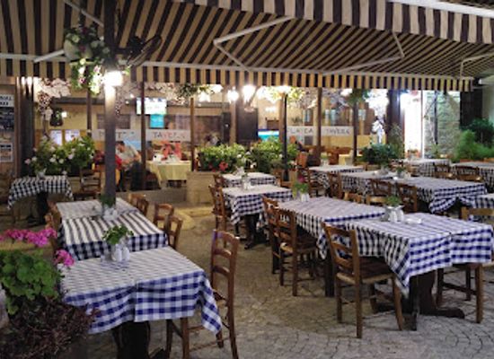 cyprus/pissouri/restaurant/platea-tavern