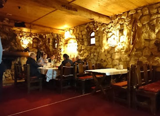 moldova/tighina-county/restaurant/doi-haiduci