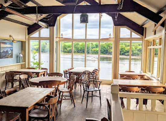 united-kingdom/cardiganshire/restaurant/the-ferry-inn