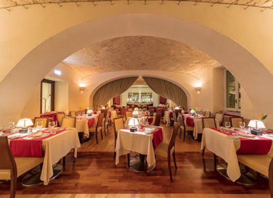 italy/rome/restaurant/unique-al-palatino-garden-restaurant