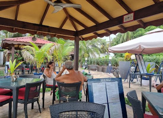 seychelles/grand-anse/restaurant/ole-take-away-pizzeria